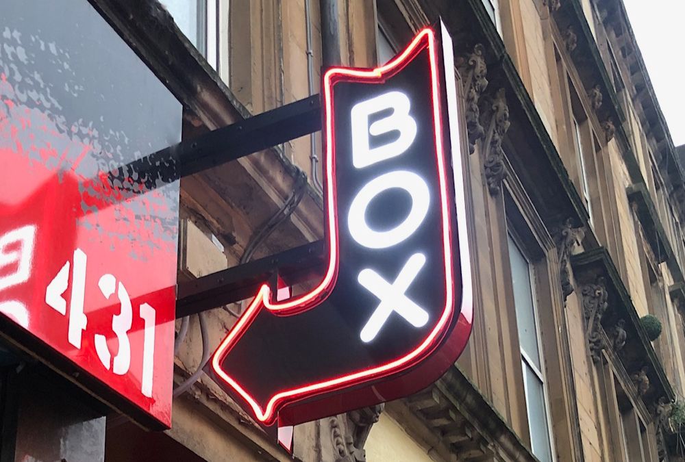 External Projecting Signs Coatbridge, Glasgow, Edinburgh, Signage Company Coatbridge, Glasgow, Edinburgh, Sign Makers Coatbridge, Glasgow, Edinburgh