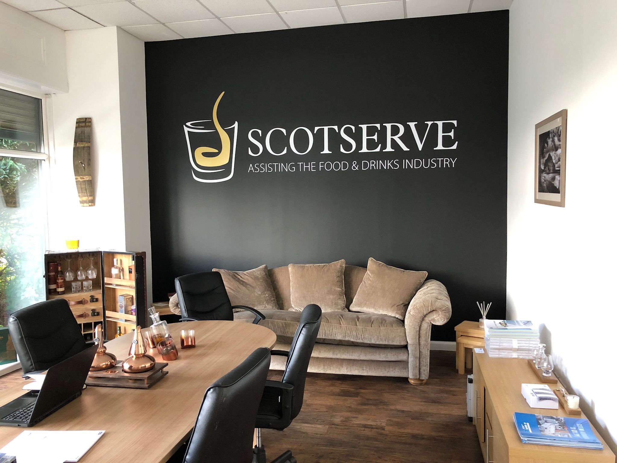 Wall Graphics Airdrie, Murals Printed Signs Airdrie, Glasgow Edinburgh Sign Makers Airdrie, Glasgow Edinburgh Signage Airdrie, Glasgow Edinburgh 3 D Letters Signs Airdrie, Illuminated Signs Airdrie